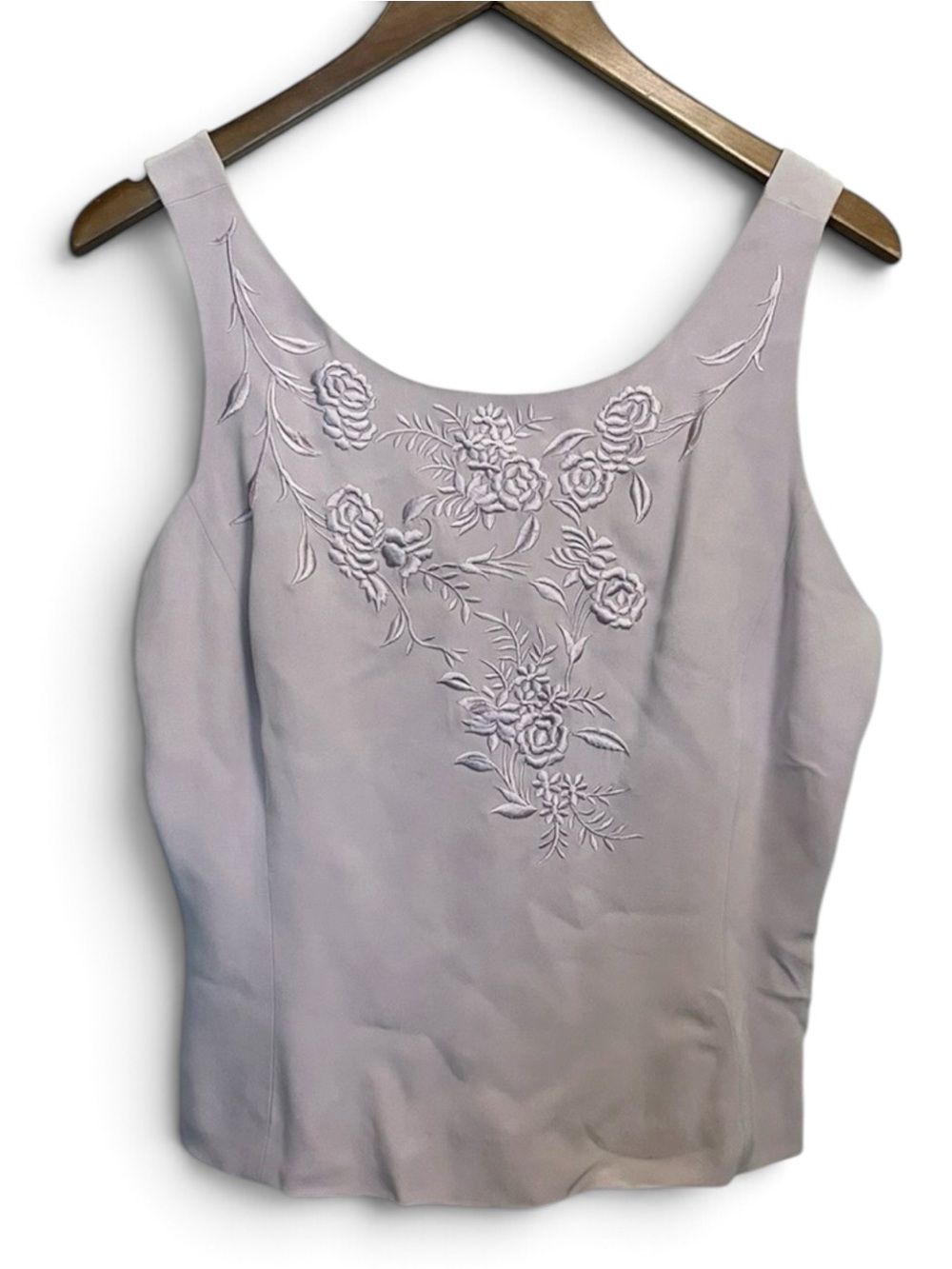 Beautiful Silk! Lavender Embroidered Scoop Neck Tank